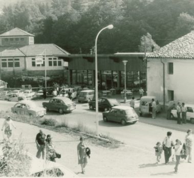BAR GUSI · RIBES DE FRESER